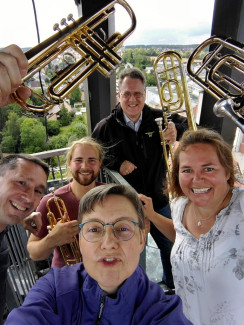 Posaunenchor auf dem Kirchturm